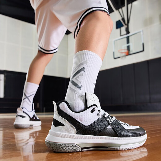 Li Ning Blitz 11 Basketball Shoes Men's 2025 New Men's Shoes Shoes Shoes Recovery and Wear Resistant Field Practical Shoes Professional Sneakers Men Standard White/Black-City 5 39 (240mm)
