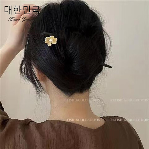 Qianla ancient style flower tassel hairpin for women's summer ball head cheongsam wooden hairpin temperament hair wooden hairpin - Lily of the valley pendant A10-301