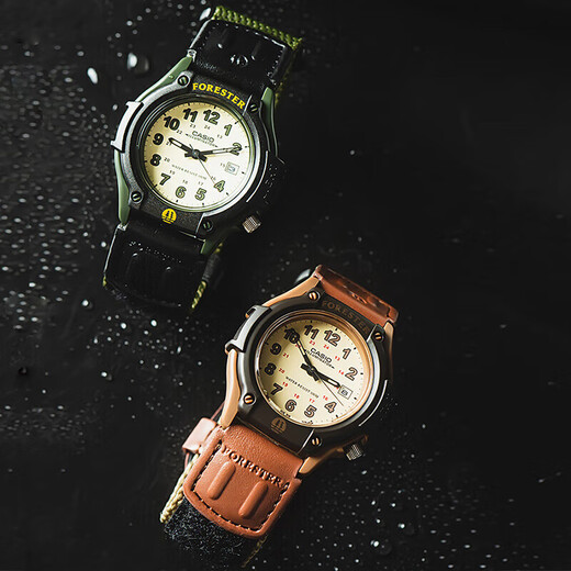 Casio (CASIO) Forester retro sports student quartz watch FT-500WC-1BVCF