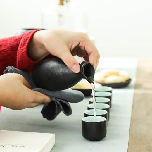 Shilu Japanese-style household half Jin Jin is equal to 0.5 kg ceramic wine warmer hot wine pot sake rice wine warmer white wine cup set wine cup large wine vessel 175ml