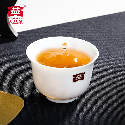 Dayi TAETEA Tea Pu'er Tea Cake 12 years of aging of the old Fenghua Pu'er raw tea 357g/cake Tea gift box