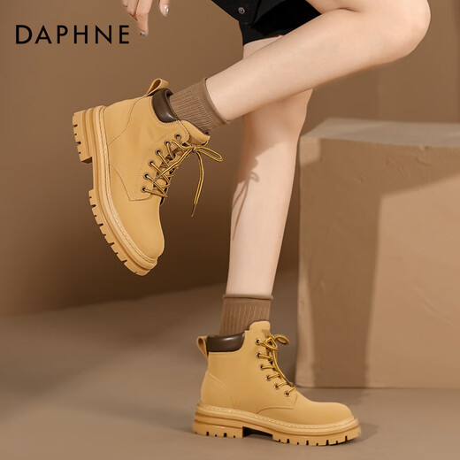 达芙妮（DAPHNE）官方 大黄马丁靴女2024新款秋冬厚底马丁靴经典百搭大黄靴子女 骆驼棕【百搭爆款】 37