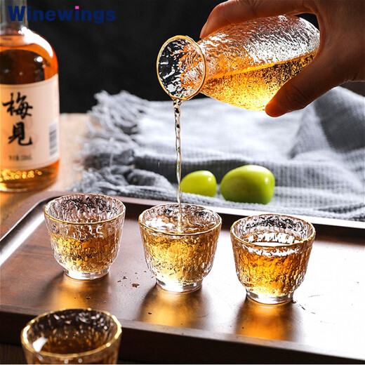 WINEWINGS Japanese hand-made glass wine warmer set, home liquor dispenser, hammered sake ice wine jug, Japanese wine cup, wine set, gold-painted style/wine warmer set, one pot, 4 cups, one cylinder, tray not included