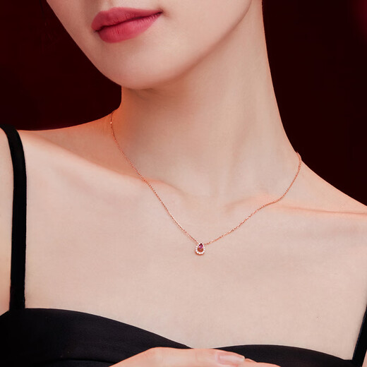 Lukfook Jewelry 18K gold drop ruby diamond necklace set chain gift G22DSKN0004R total weight 1.89 grams