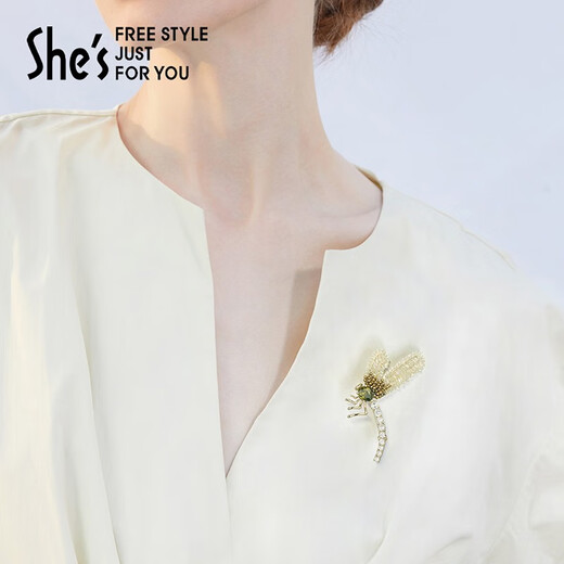 She s Qianzi original Monet floating green shadow dazzling dragonfly butterfly high-end brooch brooch brooch birthday gift for women light green D0