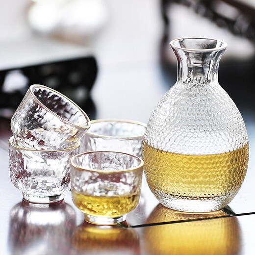Katav Japanese-style sake pot set hammered glass cup sake cup yellow wine cup wine warmer white wine small cup red wine wine set wine divider yellow wine cup jug Japanese-style sake pot 1 pot 4 cups + wine warmer set (gold pattern)