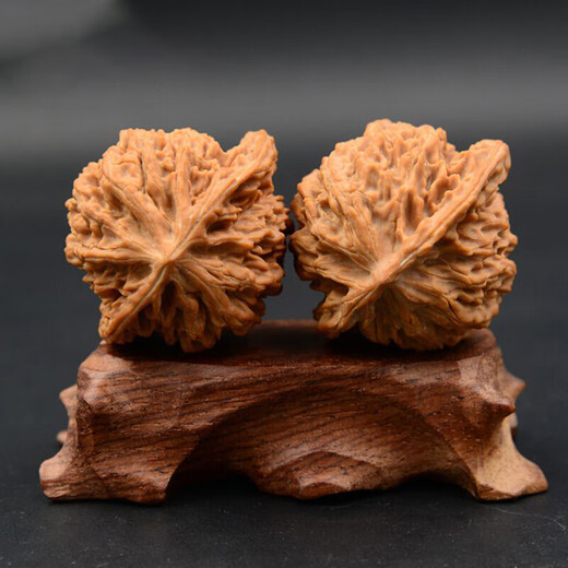 Carpenter [Recommended] Wenhua walnuts and hemp walnuts, hand play walnuts, lion head, diamond pattern official hat, Wang Yong official hat [Girls's small palm] 39-41 Apple Garden