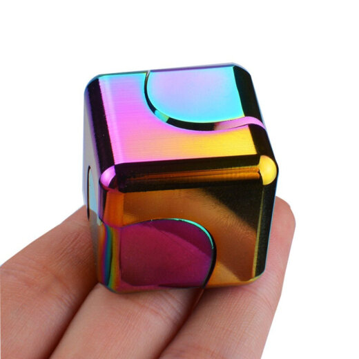 Fingertip gyro to turn Rubik's cube, fingertip gyro, colorful finger gyro, edc decompression toy, square alloy children's toy, all-metal colorful Rubik's cube