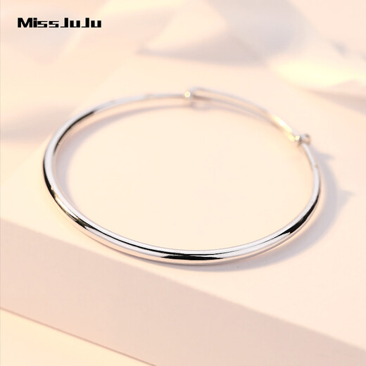 Miss JuJuPT950 solid platinum bracelet for women, push-pull smooth platinum bracelet, live mouth bracelet, about 14.30 grams. If the weight exceeds the weight, the amount will be refunded.