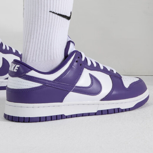 耐克（NIKE）男鞋2025春季新款运动鞋Duck Low舒适时尚复古休闲鞋轻便低帮板鞋 DD1391-104 41