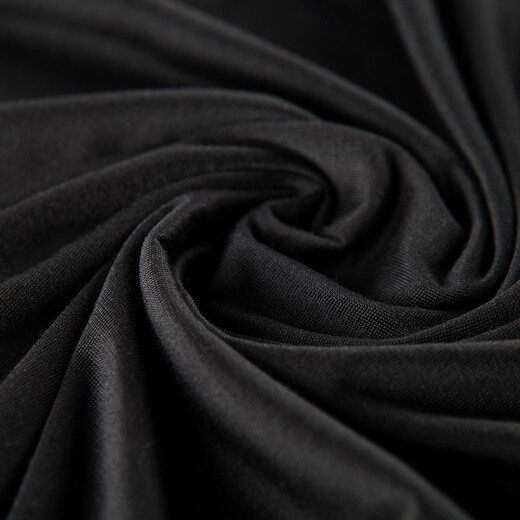Camisa de la base de santa dorada Jurer seda de seda con cuello alto calentado 1NZF9C724 Negro 7100 XL