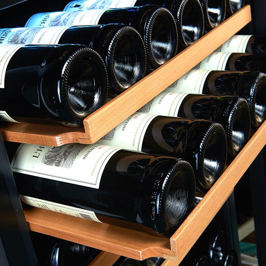 Jointtek Seamless Fully Embedded Wine Cabinet Ultra-Thin Household Refrigerator Cabinet Constant Temperature and Humidity Compressor Embedded Wall Fresh Cabinet JC65A/Small Single Temperature/Black 24 Bottles