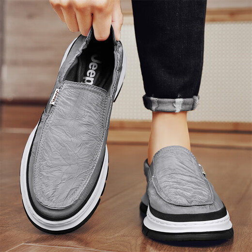 Jeep canvas shoes for men in summer new product breathable one-foot lazy shoes ice silk cool youth anti-slip soft sole casual shoes for men gray (sports size) 41 (255mm)