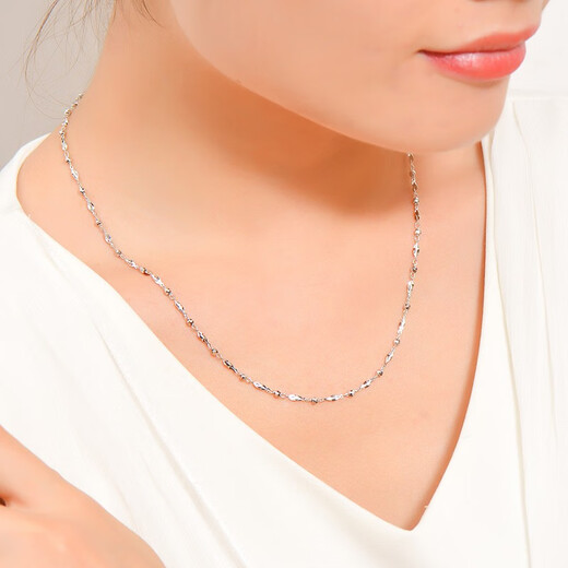 Yuan Shengfu's new PT950 fashionable platinum necklace, fashionable and versatile, large women's platinum carambola bead chain, 5.74g, 43cm