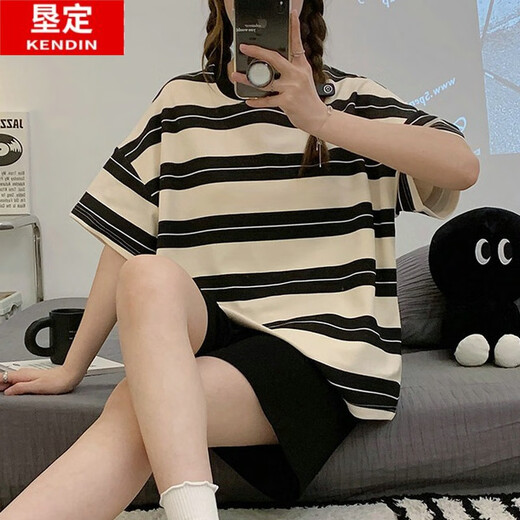 垦定（KENDING）2024年新款睡衣女新款夏季卡通短袖短裤夏天网红风女士家居服套装 681紫兔 XL