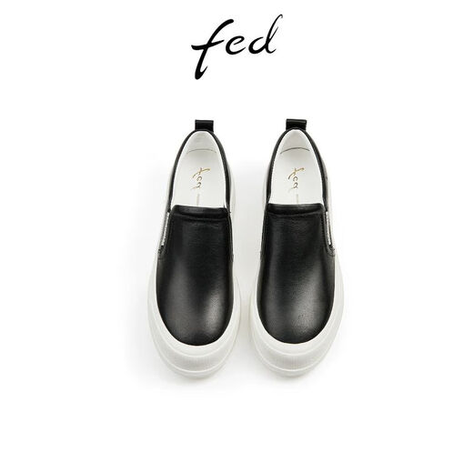 Alimentados zapatos casuales de suela gruesa para otoño nuevos zapatos para mujeres con zapatos individuales de una boca profunda de un pie.