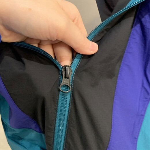 阿迪达斯（adidas）外套男士秋季运动服梭织防风宽松上衣夹克HE9929 HE9930黑色森林绿  M