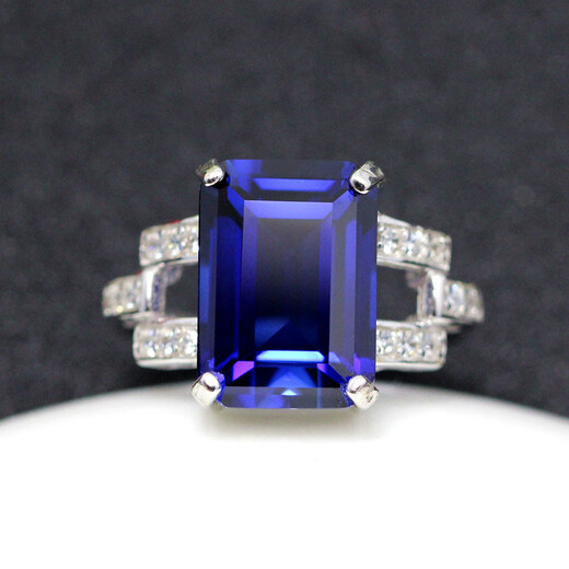 High quality tanzanite sapphire rectangular tanzanite ring for women, white gold (main stone 10X14mm) live