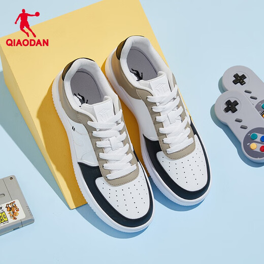 Jordan men's shoes versatile low-top leather-face autumn and winter board shoes thick sole height-enhancing casual white shoes sports shoes