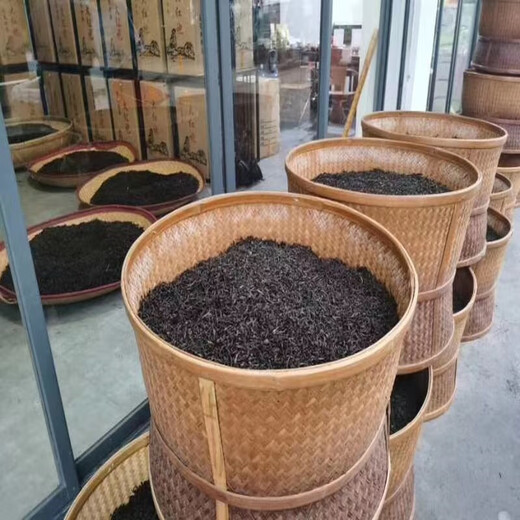 Dahongpao Wuyishan Cinnamon No. 1 Dahongpao Rock Tea Bulk New Tea Wholesale Oolong Tea Bulk Charcoal Roasted Concentrated Randomly Delivered