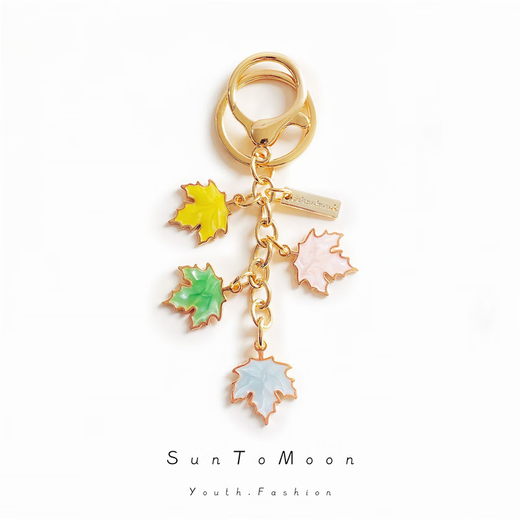 Suntomoon Japaner handgefertigt farbenfrohe Ahornblattschlüsselketten-Gradienten-Waldfeder und Herbst Bestie Bag Anhänger Literarische frische Geschenkfarbe Ahornblatt-Kette
