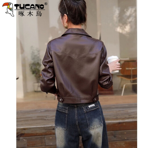 Veste en cuir de pic pour femmes courte 2025 printemps et automne Nouveau costume de moto décontracté petit pute en cuir col en brune couleur m 80-105jin [Jin est égal à 0,5 kg]