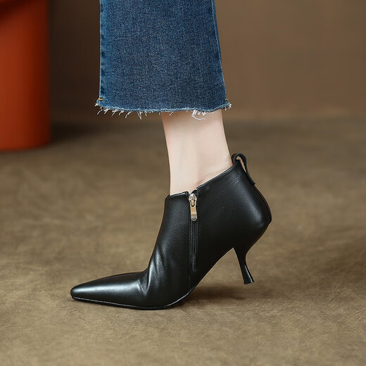 Asacho Spring and Automne New Women's Both Boots Cow Hide pointu pointu à talons minces Bottes nues hautes Bottes à talons hauts Bottes de la mode Fashion Boots Slim Boots Single Boots Black 34