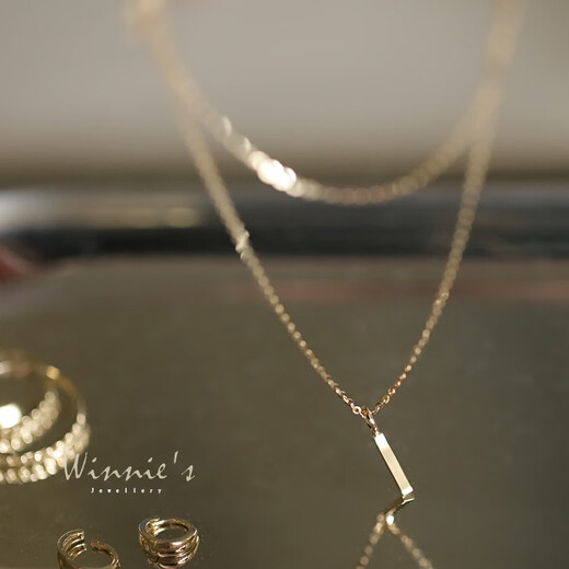 Yuanzu winnies customized 9k gold Au375 one-word shape glossy simple style mini k gold pendant that does not fade