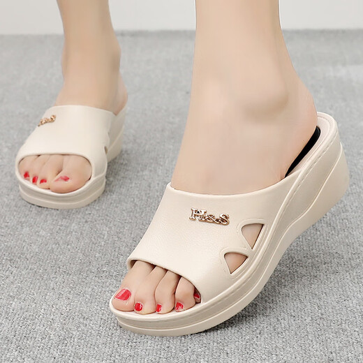ZUYLFYP女士高跟拖鞋夏季外穿厚底时尚家居防滑软底坡跟防水鞋2023新款 米白色 795 38 码【适合36的脚】