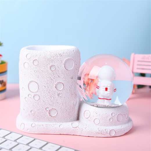 Zhenxiqi Astronaut Pen Holder Children's Day Gift Night Light Office Desk Ornament Creative Crystal Ball Pen Holder Birthday Gift [Golden Astronaut Crystal Ball Pen Holder Lamp]