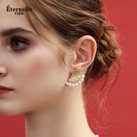 Eternelle French eternal original design earrings, high-end, exaggerated, unique, light and luxurious earrings