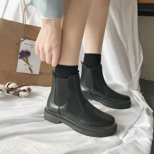New style boots for female students, Korean style small leather PU shoes, versatile Martin boots, autumn and winter British style velvet flat short boots, single shoes, matte black [single lining] 37