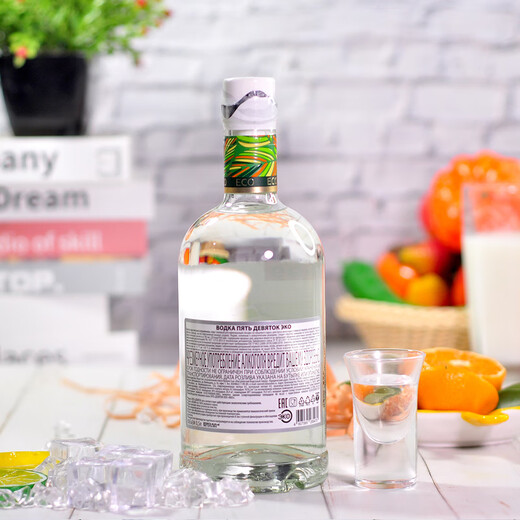 Bouteille d'origine Nevsky importée de la plus belle vodka écologique alpha de 99999 alpha à 40 degrés forte liqueur étrangère [bienvenue] ensembles mixtes 500 ml 2 bouteilles