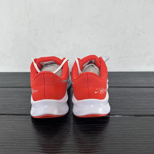 耐克（NIKE）跑步鞋子男春秋新款健身训练网面透气减震轻便休闲运动鞋 DA1105-100白灰红 44
