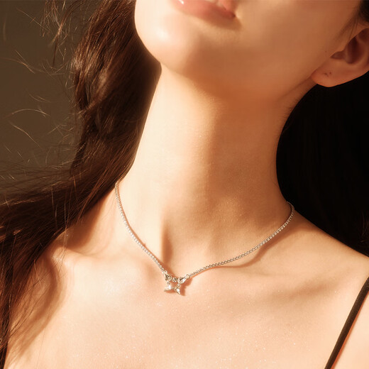 Abyb charming gift box, heart-pounding butterfly necklace, light luxury clavicle chain, niche design, high-end zircon jewelry chain, heart-pounding exclusive gift box