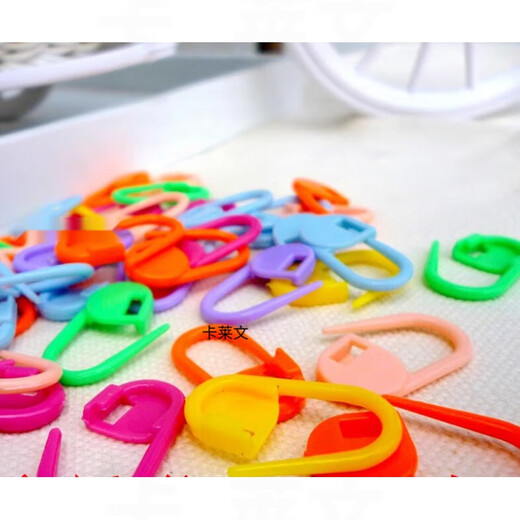 Kalevan weaving small buckle plastic buckle pin mark buckle mark anti-unlock buckle red 10 pcs