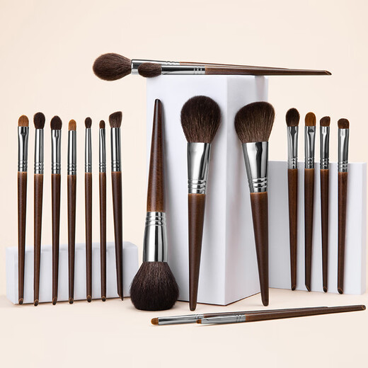 YAHLIGS Cangzhou animal hair makeup brush set eye shadow brush loose powder brush contour brush blending highlight brush eyebrow brush lipstick brush 07-large blending brush 1 piece wool