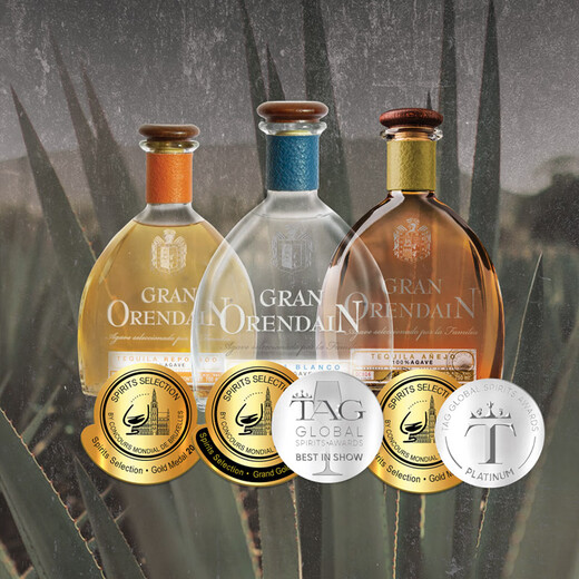 Ou Shuai [Gold und Silberpreise in vielen internationalen Wettbewerben] Sammlung von Tequila -Geschenkbox, importiert von Mexiko Trekla Kollektion von Age + Gold Label + Silver Label