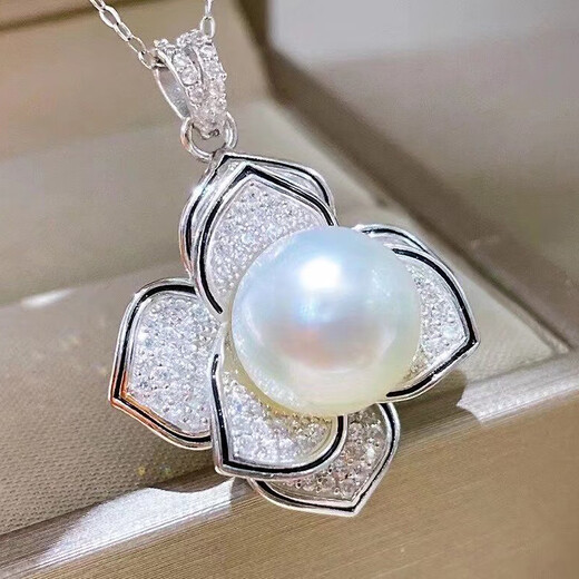 Changcai Jennifer Jewelry White Freshwater Pearl Pendant Single 925 Silver Three-dimensional Camellia Clavicle Chain Neck Ornament for Women 10-