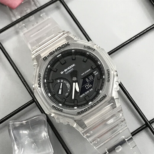 Casio (Casio) Octogonal Black Warrior GSHO Farmhouse Oak Carbon Fiber Watch GA21001A12110et GA-2100-4 [Rojo chino] 45 mm que contiene películas que contiene películas