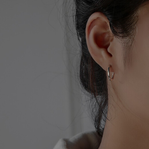 BJYL Sauron earrings men's trendy single personality handsome earrings boys earrings simple fashion student earrings gift single