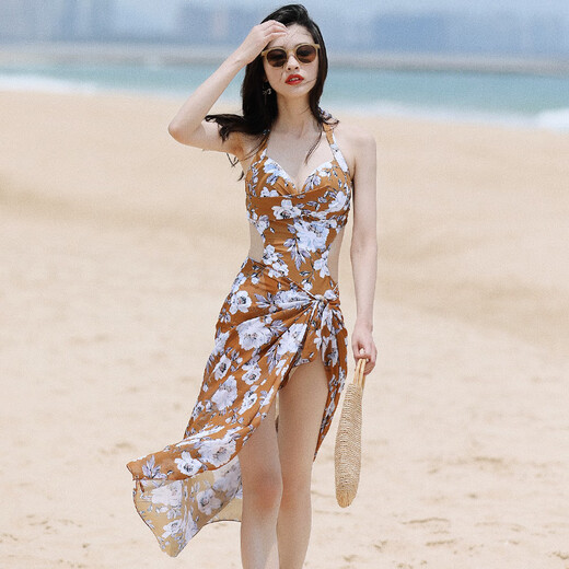 Lauragomu 2025 new couple swimsuit female sexy bikini shawl wetsuit men's beach swimming trunks seaside couple wear earth yellow L men's pants