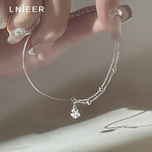 LNIEERS925 Серебряный двухслойный звездный браслет женского браслета сладкий гандикапы легкая роскошная ниша изысканная изысканная высококачественная браслет лучшего друга [S925 Silver] Двойной звездный браслет