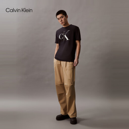 Calvin KleinJeans夏季男士休闲通勤经典字母印花ck纯棉短袖T恤40KC829 bae-太空黑 s