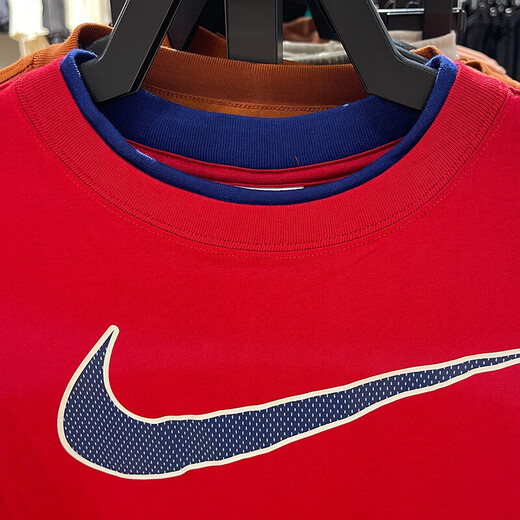 
Nike (NIKE) short-sleeved women's 2025 summer new sportswear knitted breathable round neck casual T-shirt top HF6291-133 HF6291-687 red L