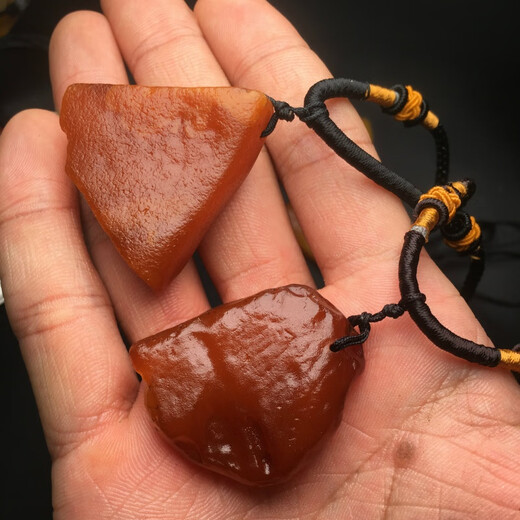 昵兰胖东来品质蜜蜡吊坠原石天l然琥珀全皮原皮原矿5-10克牌子水滴鸡 653号