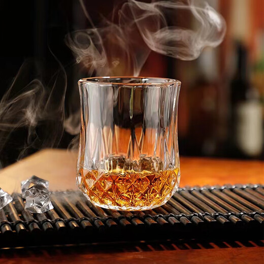 Flevinz glass European style wine glass whiskey glass personalized wineware water cup drink cup tea cup household glass cup 6 high diamond cups (transparent) + cup brush 300ml