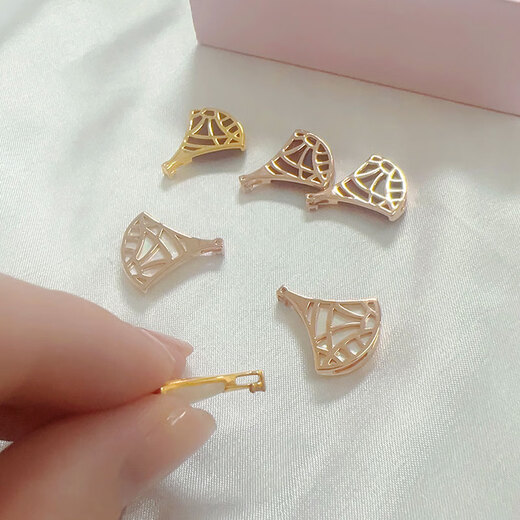 DL 1998 Fat Donglai same style 18k color gold skirt necklace 18K gold skirt pendant au750 rose gold l gold lock rose gold white mother-of-pearl single pendant