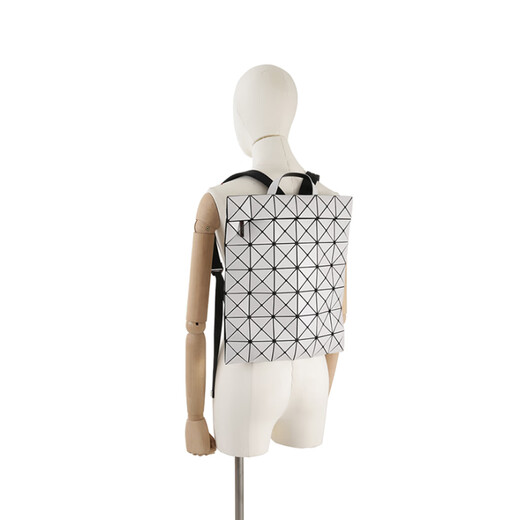 ISSEY MIYAKE Men/Women's neutral geometric splicing diamond matte hand-held backpack BB46 AG691 11 Light gray