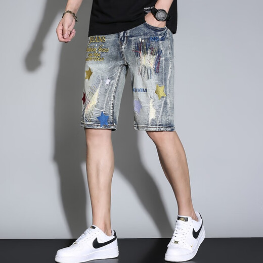 
DIOUTU personality versatile trendy youth fashion new denim shorts men summer thin fashion embroidered five-point pants JD-K829 retro blue size 28 size = waist 2 feet 1